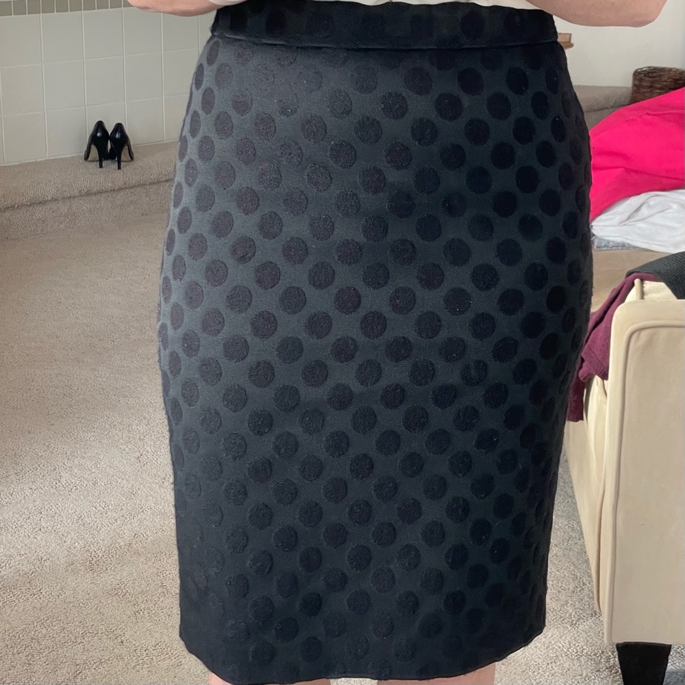 Ann Taylor Black Clipdot Pencil Skirt